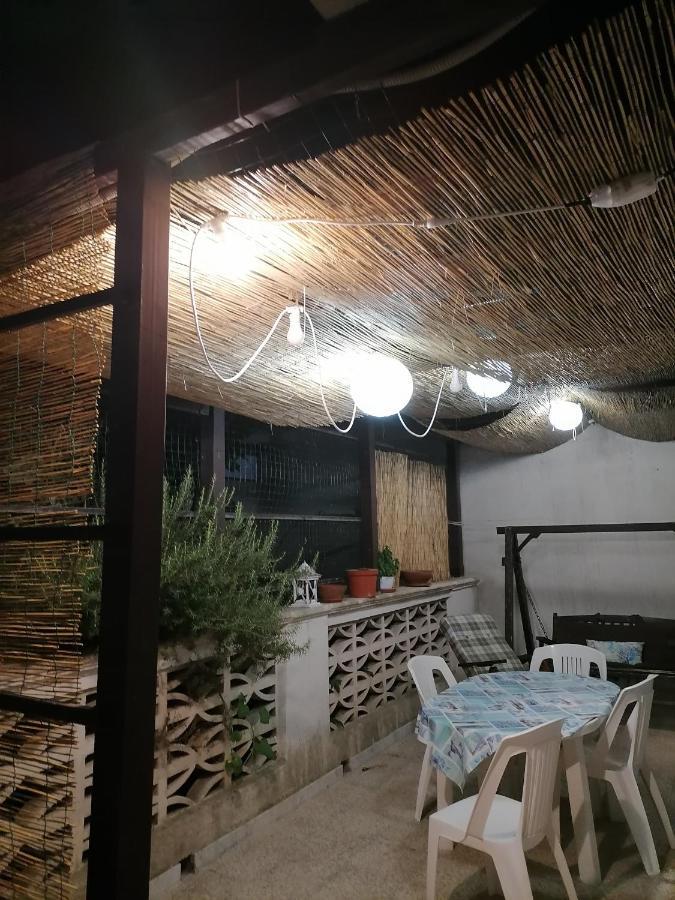 Alloggi Estivi D & A Taranto Exteriör bild