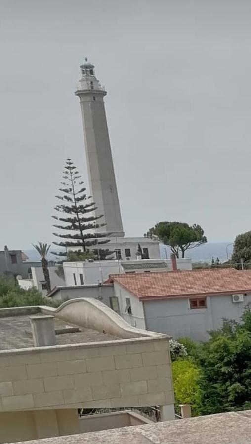 Alloggi Estivi D & A Taranto Exteriör bild